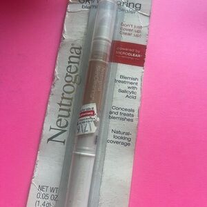 Neutrogena Skin Clearing Blemish Concealer #05-Fair